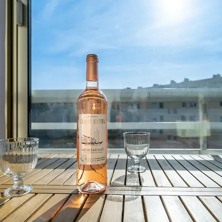 Apartamento 2 Pieces Calme Proche De La Parking En Sous-sol *